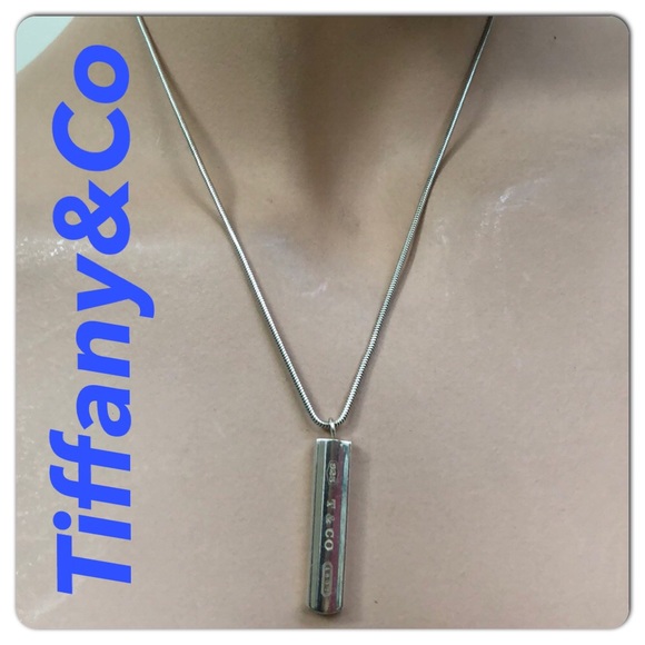Tiffany & Co. Jewelry - 🔴Authentic Tiffany & Co Bar Pendent Necklace ❤️